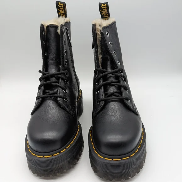 NWOB DR. MARTENS Jadon FL 8 Eye Boots - Picture 12 of 14
